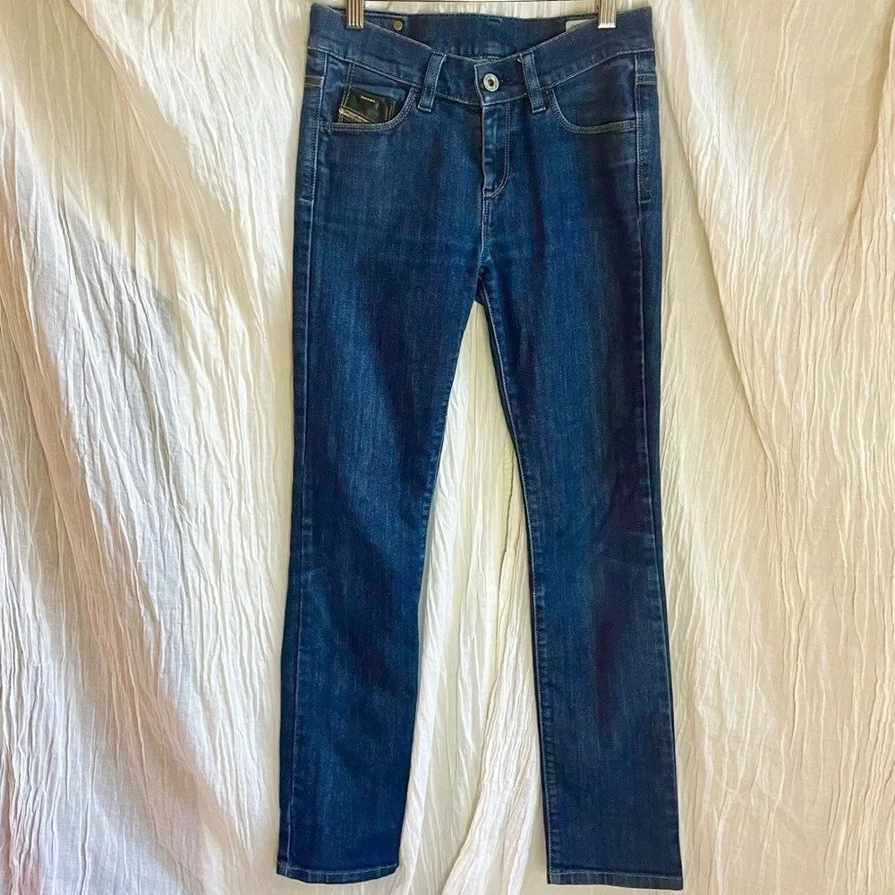 Diesel Jeans, 24 - Picture 2 of 9